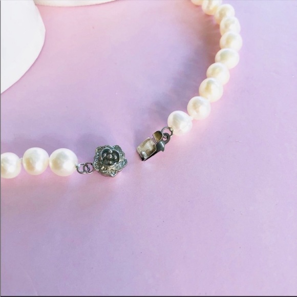 David’s Bridal✨Freshwater Pearls ✨Necklace & Bracelet Set✨ 🎊🚨FINAL PRICE DROP🚨🎊 - Picture 4 of 5